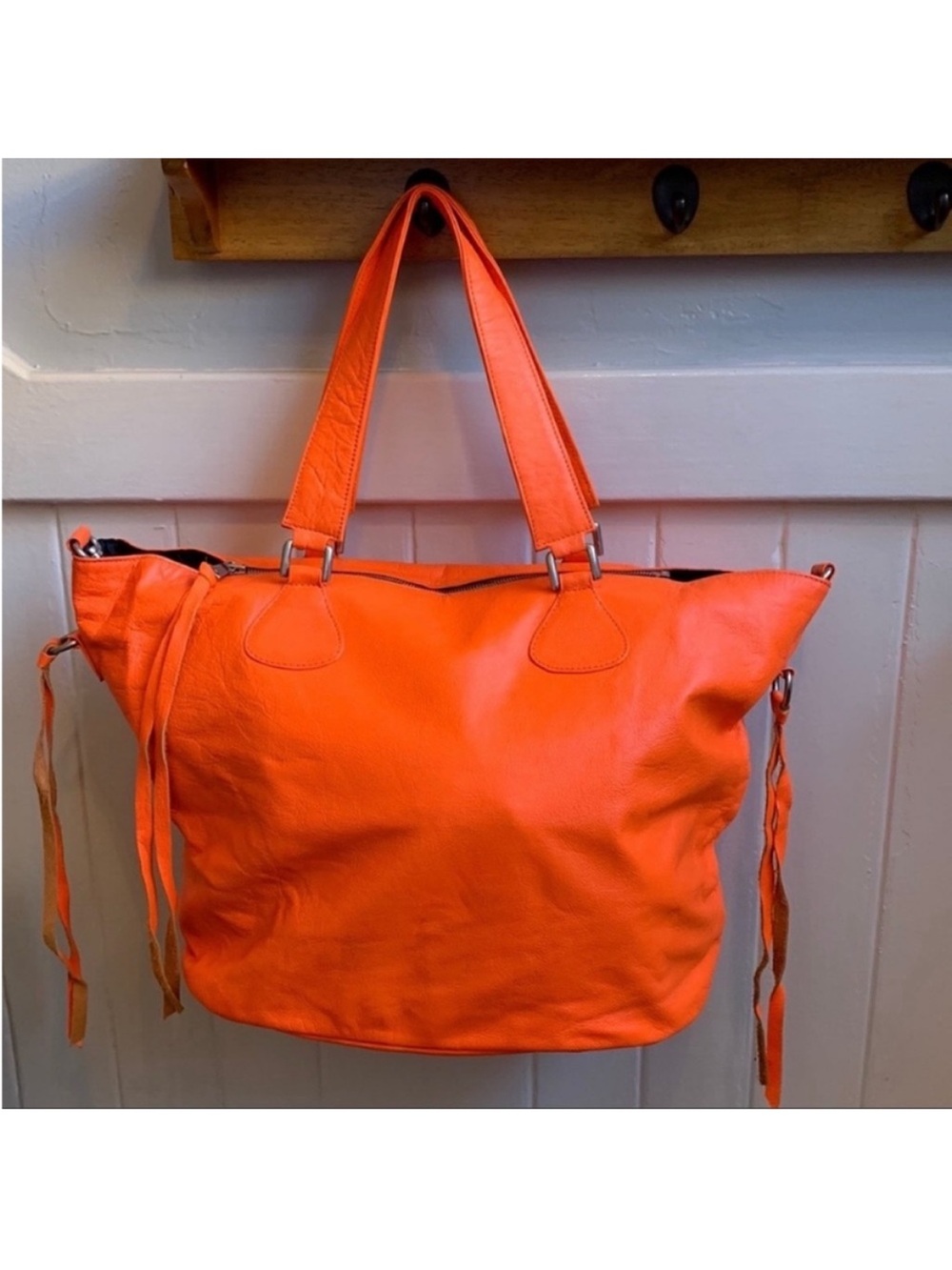 NWT Barneys New York Neon Orange Leather Tote Bag Large Shoulder Duffel Handbag